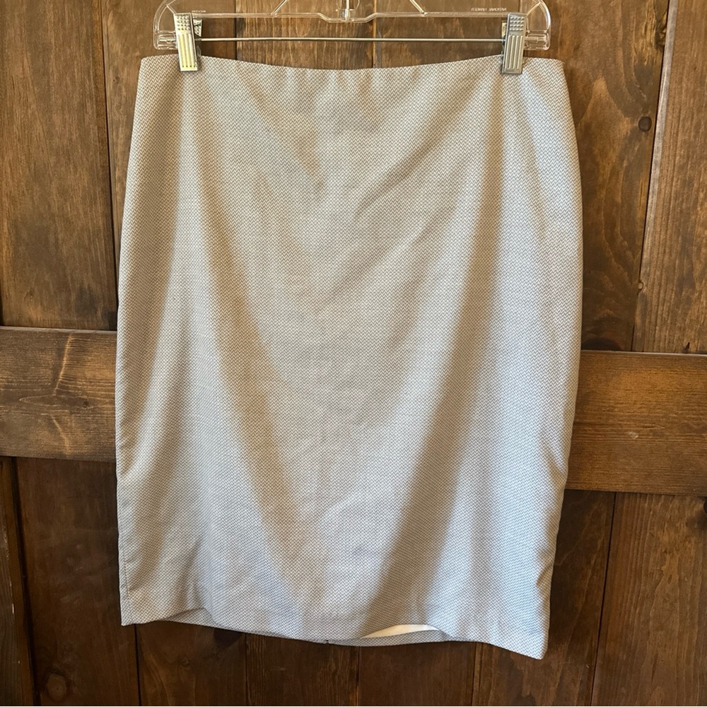 White House Black Market Pencil Skirt Size 8